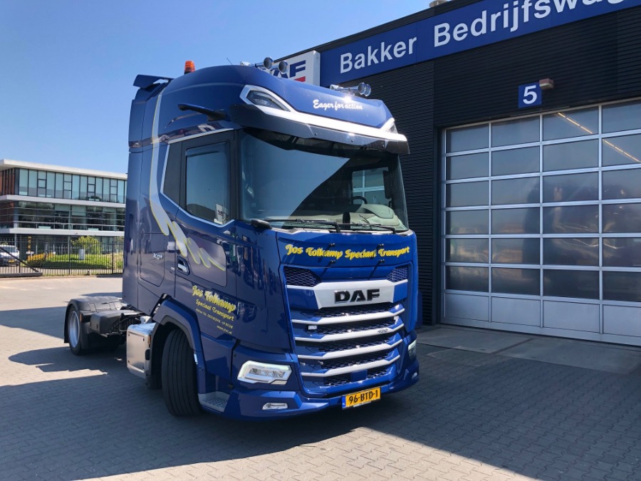 Twee Nieuwe DAF Trucks Afgeleverd Aan JTST Materieel